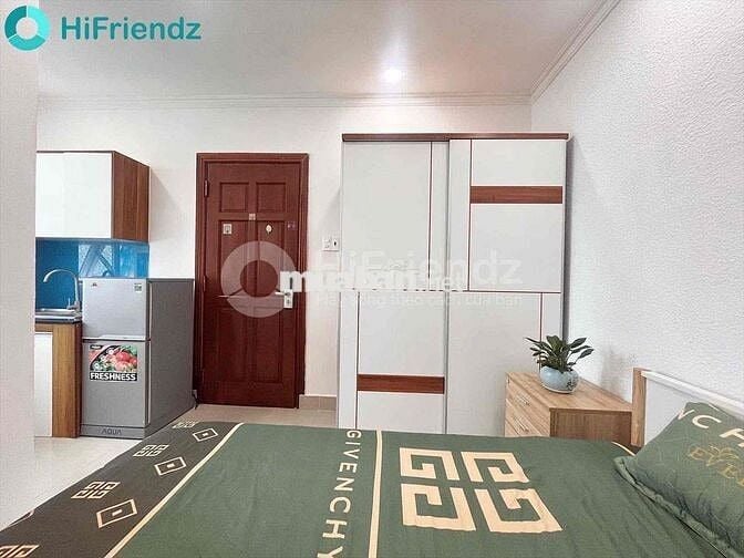 Phòng Studio Full nội thất , có thang máy hầm xe rộng rãi , Gần lotte