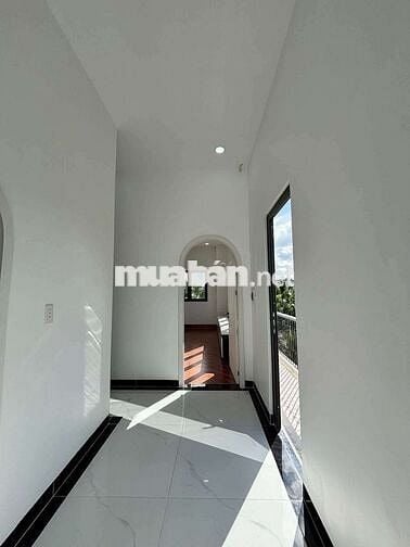 Chào Bán Căn Nhà Tân Cổ Điển sân vườn