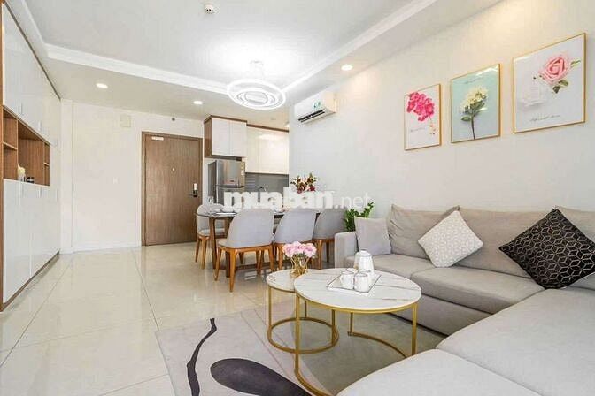 Căn hộ Nguyên Hồng 2PN full nội thất, căn góc view LandMark sổ có sẵn