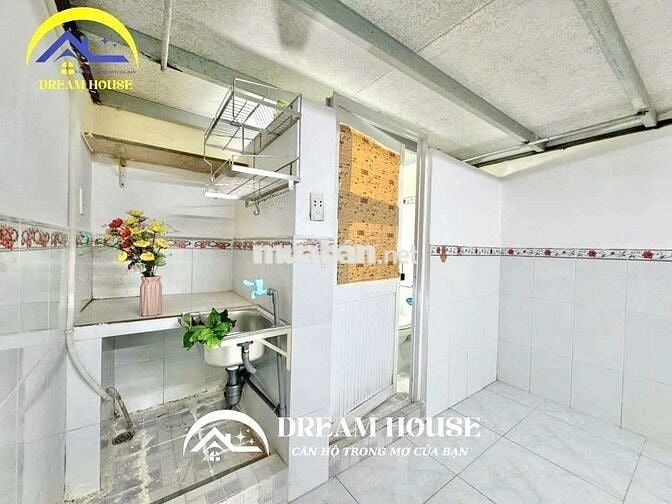 PHÒNG TRỌ CÓ GÁC MÁY LẠNH GIÁ RẺ Ở LIỀN ĐƯỢC AN NINH GẦN ĐH VĂN HIẾN