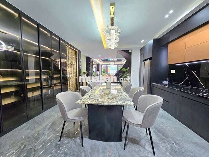 Bán nhà mặt tiền Phạm Hữu Lầu, q7–4 tầng, tiện kinh doanh, giá 16.5 tỷ