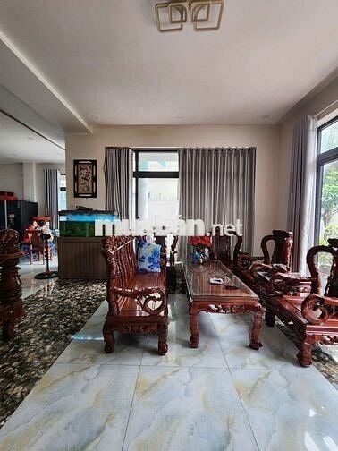 BIỆT THỰ KDC HỒNG LONG ĐƯỜNG 8M