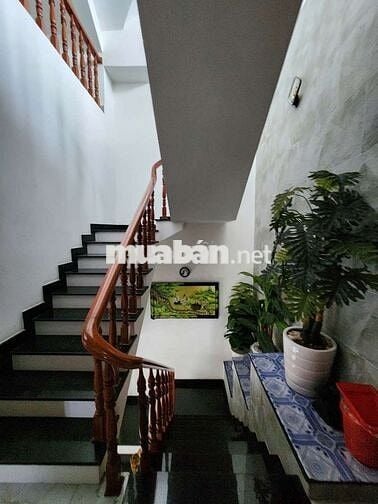 BIỆT THỰ KDC HỒNG LONG ĐƯỜNG 8M