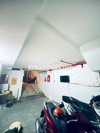 Chính chủ cho thuê mặt bằng KD đường CMT8 Quận 10.Trệt Lững 60m2