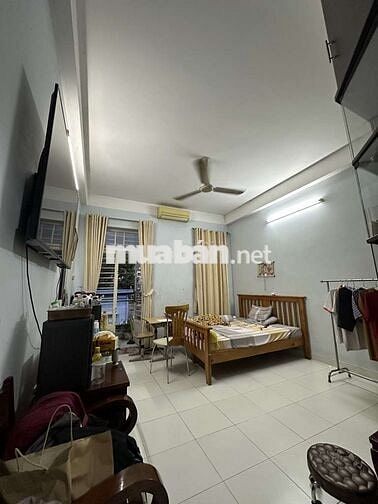 MẶT TIỀN ĐƯỜNG VIEW CÔNG VIÊN CÂY XANH TIỆN LỢI CHO SỨC KHỎE