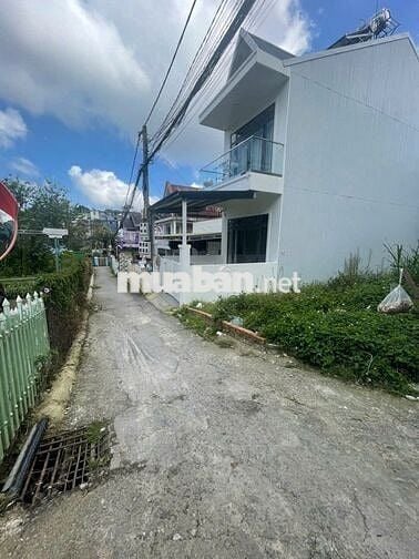 Bán đất 76m2 sổ riêng xây dựng đường Mai Hắc Đế Phường 6 Đà