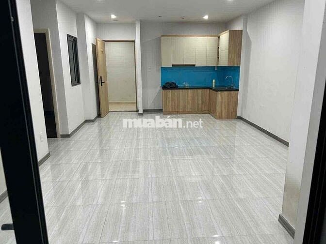 Cho thuê căn hộ 60m2 2PN2WC, phòng khách rộng. View landmark81 thoáng