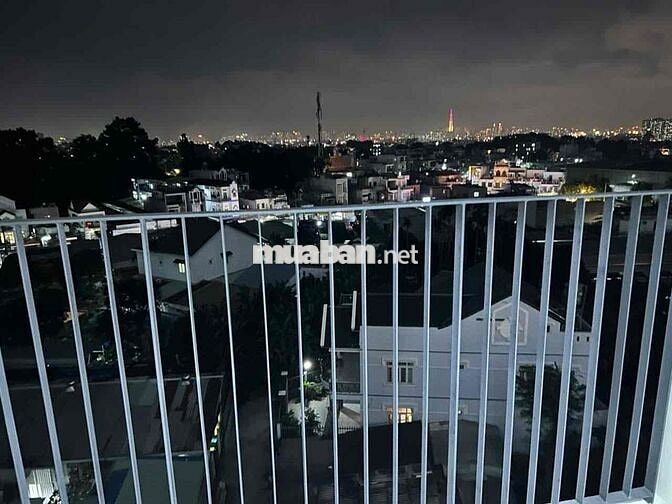 Cho thuê căn hộ 60m2 2PN2WC, phòng khách rộng. View landmark81 thoáng