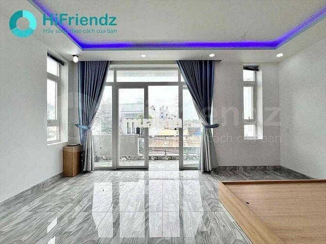 CHO THUÊ PHÒNG STUDIO BAN CÔNG FULL NỘI THẤT NGAY ĐH NGUYỄN TẤT THÀNH