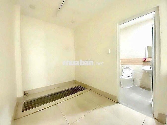 MẶT TIỀN BÌNH THỚI Q.11 CÓ PN HẦM XE LỀ ĐƯỜNG 4M