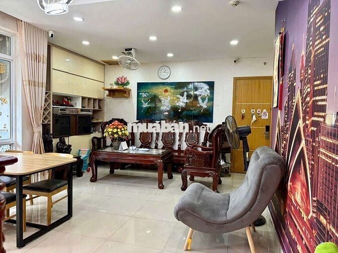 Tầng thấp, căn hộ Him Lam Chợ Lớn DT 90m2, tặng nội thất cao cấp