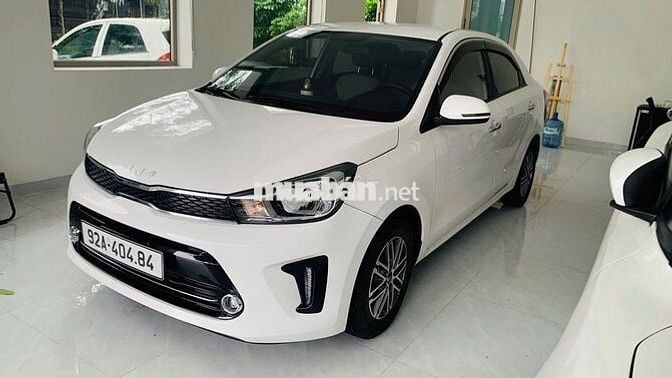 Kia Soluto 1.4 AT Delux 2024 màu trắng