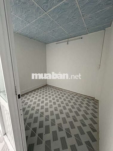 Nhà to giá rẻ , trung tâm Bình Tân , Lê Tấn Bê , 100m2