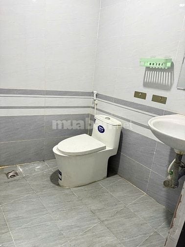 nhà cho thuê 4 phòng 56m2 phường tân thành