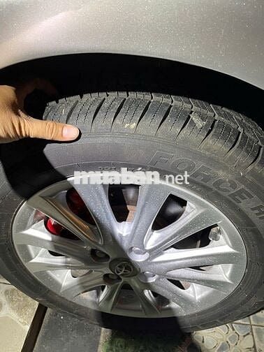 Toyota Vios G 2011 số tự động màu bạc