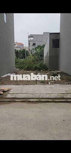 CẦN BÁN MẢNH ĐẤT Ở CHƯƠNG MỸ CÁCH QUỐC LỘ 6 chỉ 5P DI CHUYỂN