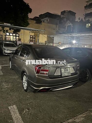 Honda City 2013 1.5 AT - 140000 km