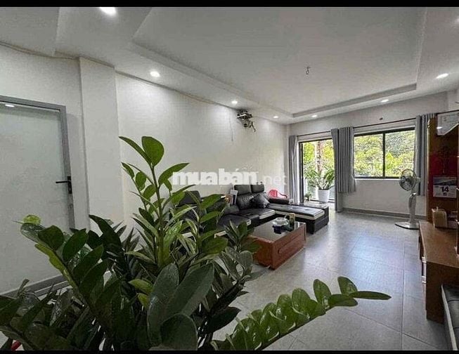 Chính chủ cho thuê nhà HXT Thoại Ngọc Hầu, 4x20M 2 Lầu ST 4Pn 4Wc