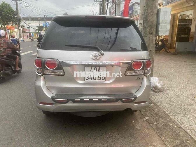 Toyota Fortuner 2015 mấy dầu xe 1 chủ mua mới zin