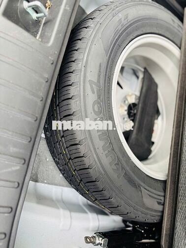 Hyundai Tucson 2.0 Tiêu chuẩn 2025 -3000 km