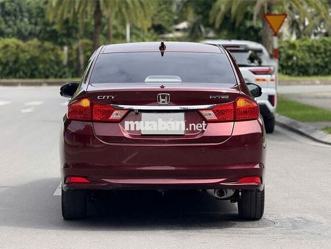 Honda City 1.5 CVT 2016 màu đỏ, 87000 km