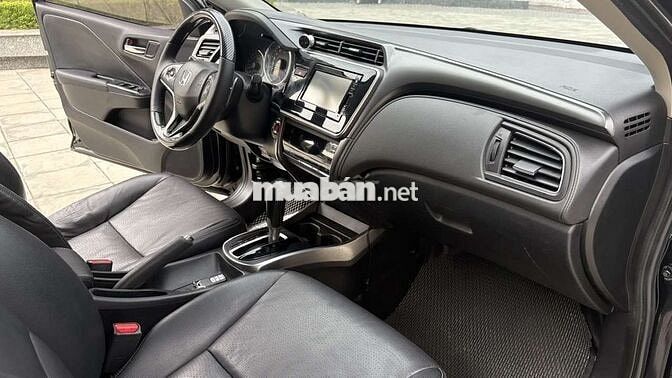 240 2017 1.5 TOP - 138686 km