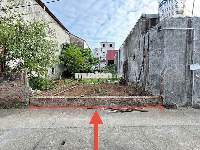 Bán đất thôn Ấp Tre (Tổ 9 cũ), xã Quang Minh. Đường thông, ô tô đỗ.