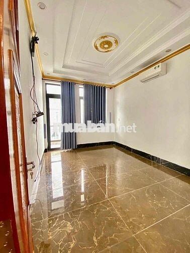 CHO THUÊ NHÀ GÓC 2 LẦU + SÂN THƯỢNG KHU DÂN CƯ NAM LONG