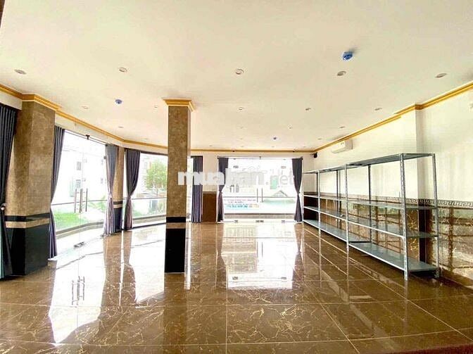 CHO THUÊ NHÀ GÓC 2 LẦU + SÂN THƯỢNG KHU DÂN CƯ NAM LONG