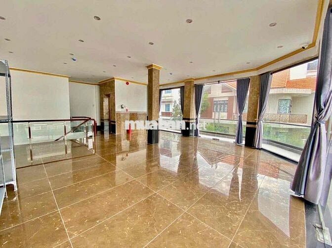 CHO THUÊ NHÀ GÓC 2 LẦU + SÂN THƯỢNG KHU DÂN CƯ NAM LONG