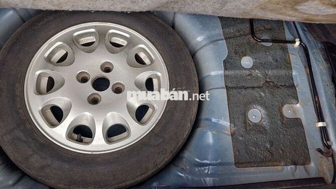 Ford laser Deluxe 1.6 MT 2000 - Đẹp siêu phẩm