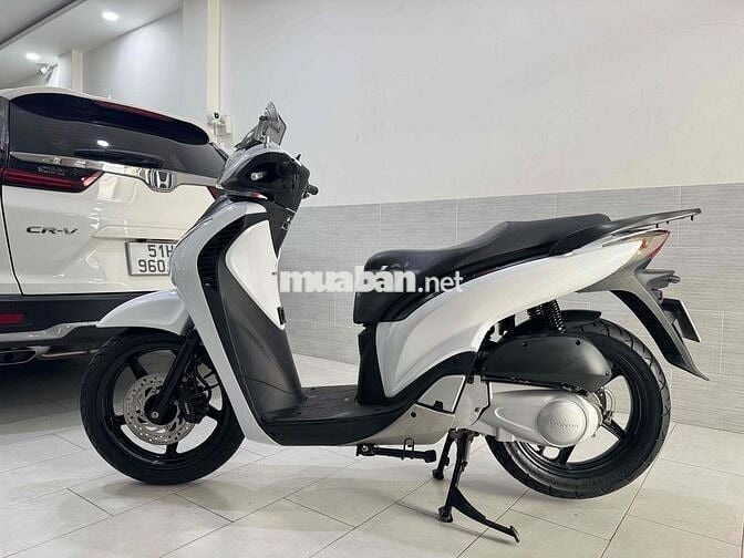 sh150i nhập ý sm106 màu trắng đen