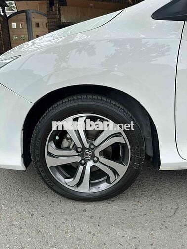 Honda City 2016 1.5 CVT - 77000 km