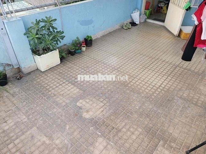 Phòng trọ - bao điện nước,  đường số 4 ( khu biệt thự) bình tân