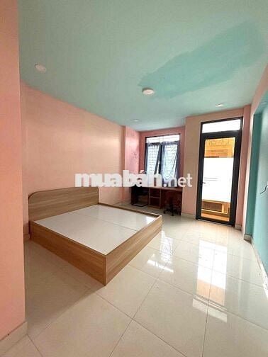 nhà full Nội Thất 3 lầu 4 phòng ngủ 3wc sân thượng, hẻm 6m thông