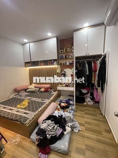 Nhà đẹp 49m2, 4.7 tỉ, gần sân bay, khu VIP, Nguyễn Văn Công, Gò Vấp