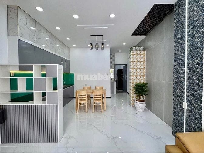 Nhà xây sẵn , cần bán nhanh trong tháng 10