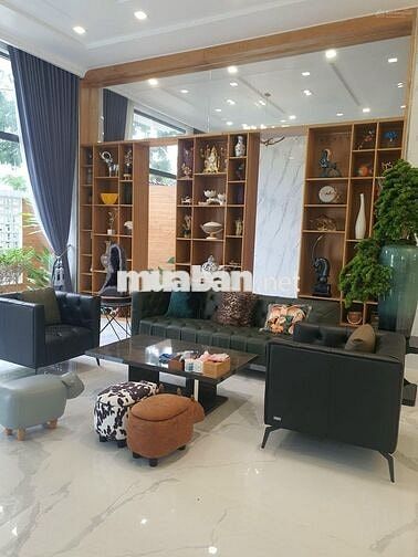 Bán nhà Vũ Phạm Hàm, Yên Hòa, Cầu Giấy, VỊ TRÍ ĐẮC ĐỊA, nhà đẹp bề thế