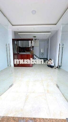 Ngộp thở ô xy nhà trung mỹ tây ,quận 12, tp.hcm