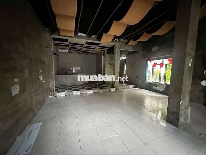 Cho thuê nguyên căn mặt tiền Pasteur ngay trung tâm Hải Châu