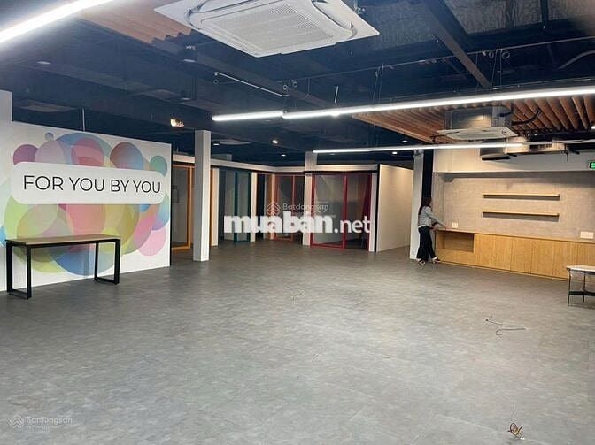 CHO THUÊ TÒA NHÀ MẶT TIỀN TRẦN HƯNG ĐẠO – QUẬN 1, DT KHỦNG 12x23