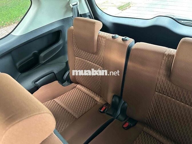 Toyota Innova 2019 2.0E - 388Tr