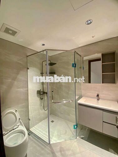 Bán gấp căn tòa Vimeco Nguyễn Chánh. DT182m gồm 4pn, 4wc.Full nội thất