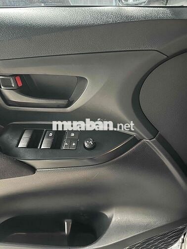 Toyota Innova 2018 2.0E - 156000 km - Tuyệt Đẹp.