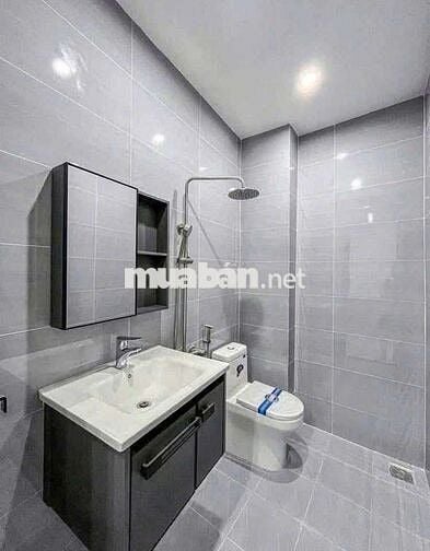 Bán Nhà Ngộp Thủ Đức 55m2 giá 2Tỷ790