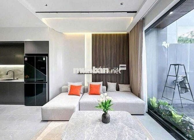 Bán Nhà Ngộp Thủ Đức 55m2 giá 2Tỷ790