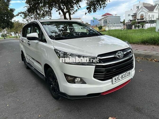 Toyota Innova 2019 2.0E - 388Tr