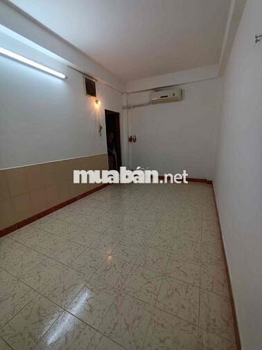 Phòng trọ 16m2 Quận 3 cho thuê