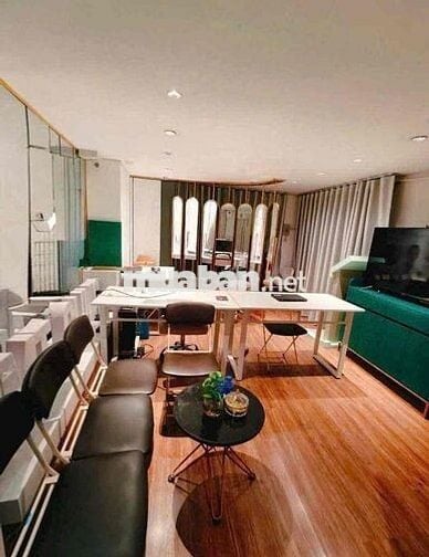 Mặt tiền Sương Nguyệt Ánh, Quận 1 (4,5x18m, gần chợ Bến Thành)