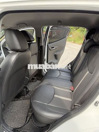 VinFast Fadil 2021 1.4 AT Premium - 70000 km